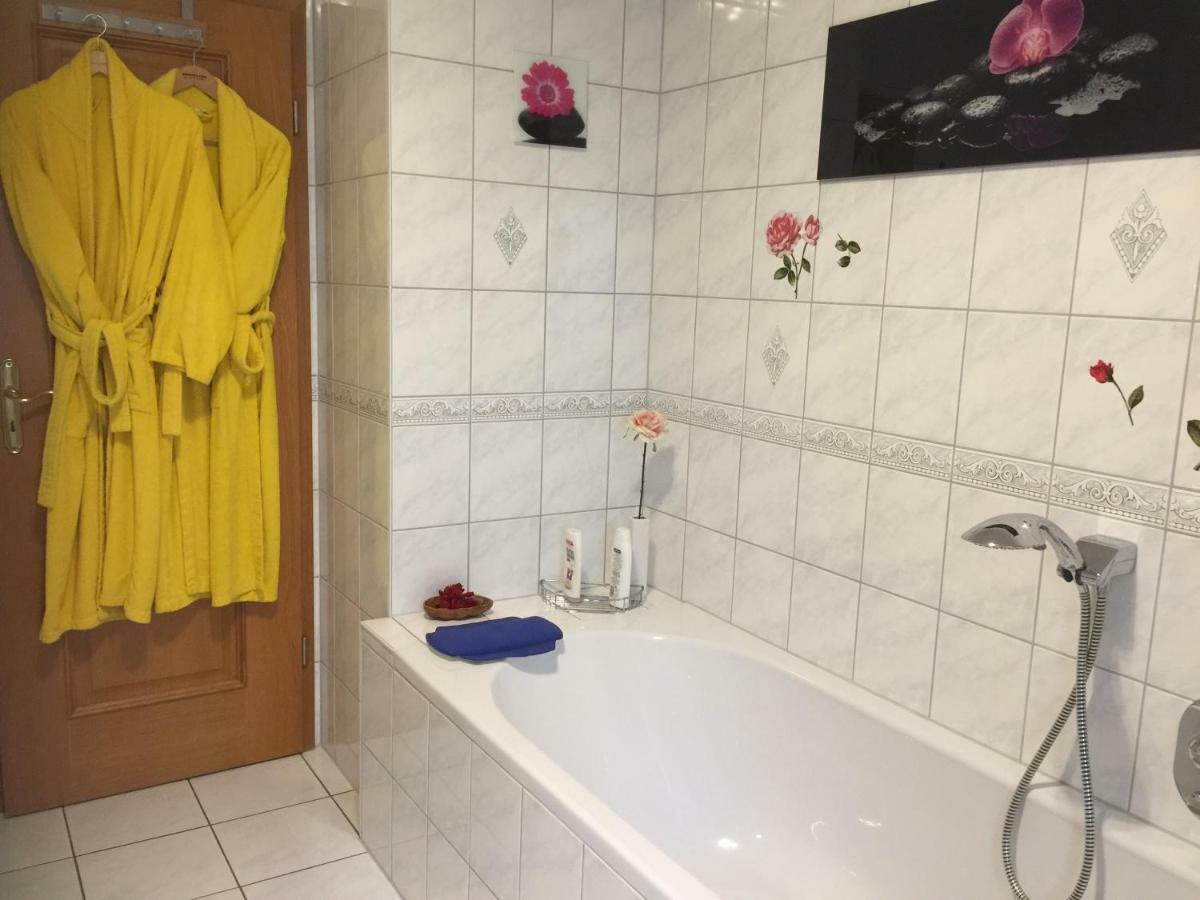 Gaestehaus Monika Hornbach Kültér fotó
